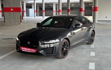 Jaguar XE I рестайлинг, 2020 год, 3 500 000 рублей, 2 фотография