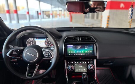 Jaguar XE I рестайлинг, 2020 год, 3 500 000 рублей, 15 фотография