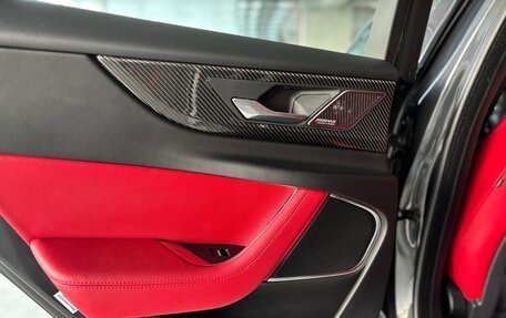 Jaguar XE I рестайлинг, 2020 год, 3 500 000 рублей, 20 фотография