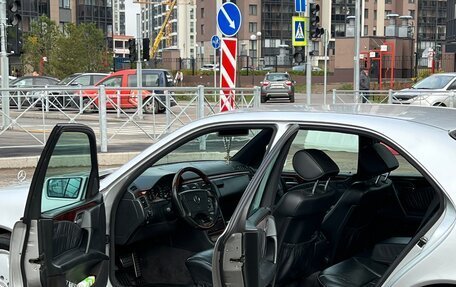 Mercedes-Benz E-Класс, 1997 год, 690 000 рублей, 11 фотография