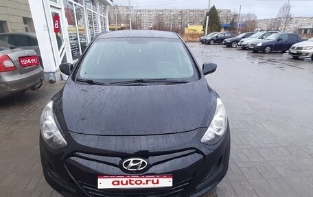 Hyundai i30 II рестайлинг, 2013 год, 999 000 рублей, 1 фотография