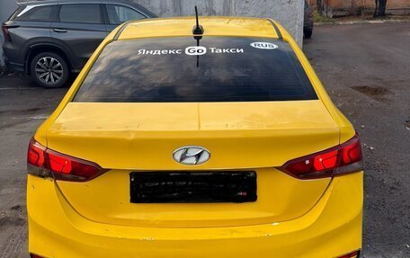 Hyundai Solaris II рестайлинг, 2019 год, 600 000 рублей, 6 фотография