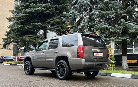 Chevrolet Tahoe III, 2013 год, 2 100 000 рублей, 2 фотография