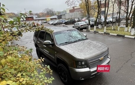 Chevrolet Tahoe III, 2013 год, 2 100 000 рублей, 3 фотография
