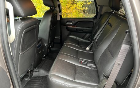 Chevrolet Tahoe III, 2013 год, 2 100 000 рублей, 18 фотография