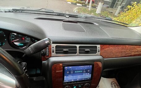 Chevrolet Tahoe III, 2013 год, 2 100 000 рублей, 16 фотография