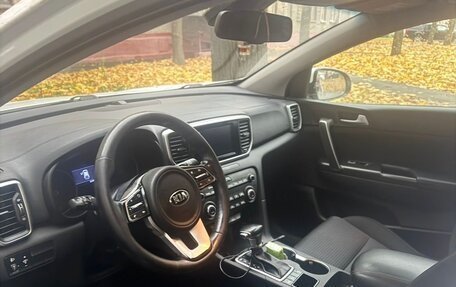 KIA Sportage IV рестайлинг, 2019 год, 2 050 000 рублей, 6 фотография