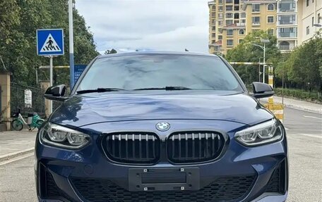 BMW 1 серия, 2021 год, 1 850 000 рублей, 2 фотография