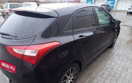 Hyundai i30 II рестайлинг, 2013 год, 999 000 рублей, 4 фотография