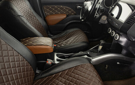 Mitsubishi Outlander III рестайлинг 3, 2008 год, 1 289 000 рублей, 12 фотография