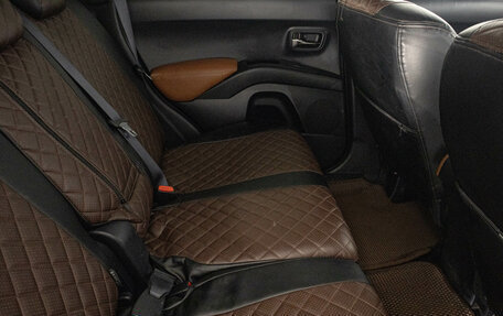 Mitsubishi Outlander III рестайлинг 3, 2008 год, 1 289 000 рублей, 11 фотография