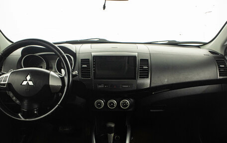 Mitsubishi Outlander III рестайлинг 3, 2008 год, 1 289 000 рублей, 14 фотография