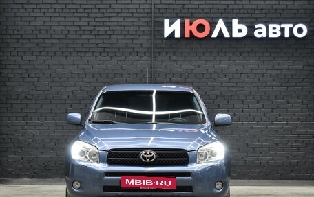 Toyota RAV4, 2006 год, 1 120 000 рублей, 2 фотография