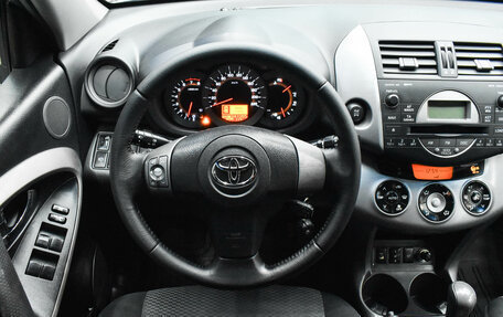 Toyota RAV4, 2006 год, 1 120 000 рублей, 10 фотография