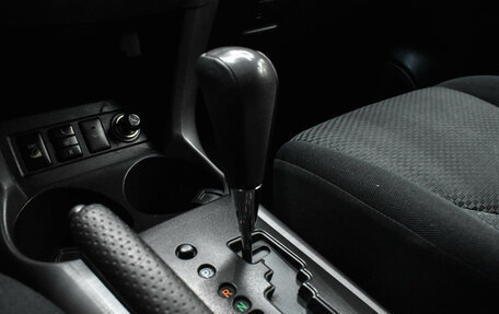 Toyota RAV4, 2006 год, 1 120 000 рублей, 18 фотография