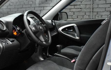 Toyota RAV4, 2006 год, 1 120 000 рублей, 11 фотография