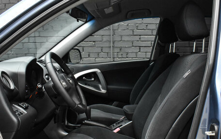 Toyota RAV4, 2006 год, 1 120 000 рублей, 12 фотография