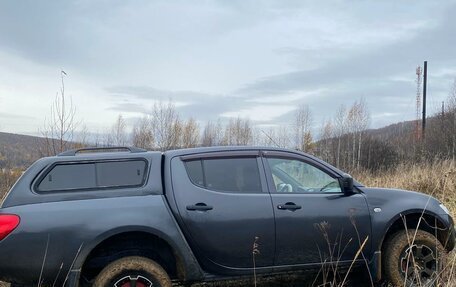 Mitsubishi L200 IV рестайлинг, 2012 год, 1 450 000 рублей, 2 фотография