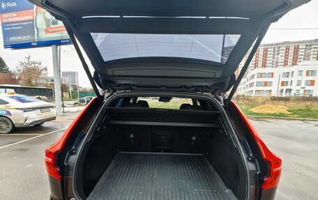 Volvo XC60 II, 2019 год, 3 450 000 рублей, 20 фотография