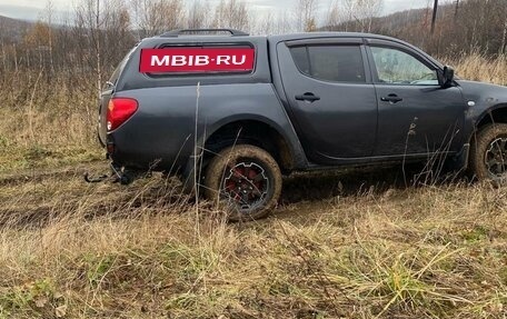 Mitsubishi L200 IV рестайлинг, 2012 год, 1 450 000 рублей, 3 фотография