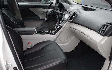 Toyota Venza I, 2010 год, 1 790 000 рублей, 10 фотография