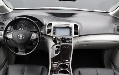 Toyota Venza I, 2010 год, 1 790 000 рублей, 9 фотография