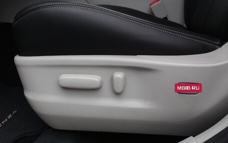 Toyota Venza I, 2010 год, 1 790 000 рублей, 7 фотография