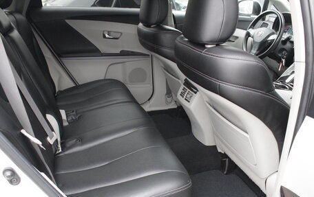 Toyota Venza I, 2010 год, 1 790 000 рублей, 23 фотография