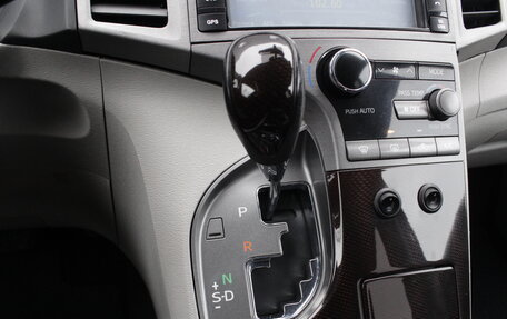 Toyota Venza I, 2010 год, 1 790 000 рублей, 21 фотография