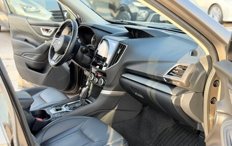 Subaru Forester, 2018 год, 2 950 000 рублей, 10 фотография