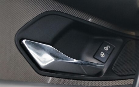 Land Rover Discovery Sport I рестайлинг, 2020 год, 4 160 000 рублей, 19 фотография