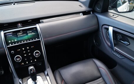 Land Rover Discovery Sport I рестайлинг, 2020 год, 4 160 000 рублей, 38 фотография