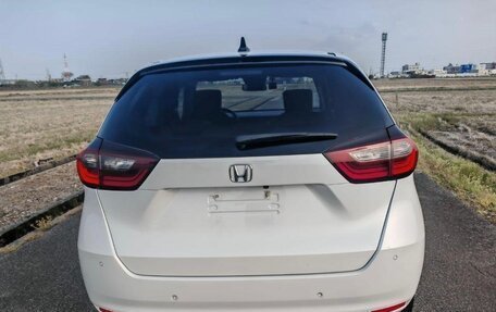 Honda Fit, 2022 год, 1 390 000 рублей, 9 фотография