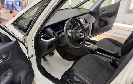 Honda Fit, 2022 год, 1 390 000 рублей, 10 фотография