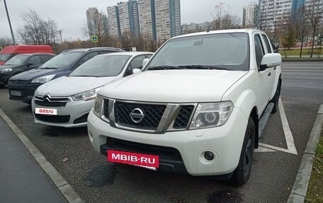 Nissan Navara (Frontier), 2012 год, 1 400 000 рублей, 5 фотография