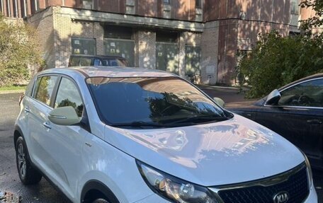 KIA Sportage III, 2015 год, 1 300 000 рублей, 2 фотография