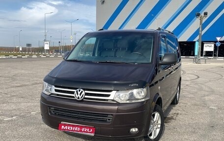 Volkswagen Transporter T5 рестайлинг, 2013 год, 1 700 000 рублей, 1 фотография