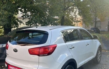 KIA Sportage III, 2015 год, 1 300 000 рублей, 3 фотография