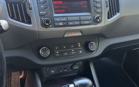 KIA Sportage III, 2015 год, 1 300 000 рублей, 8 фотография