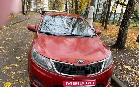 KIA Rio III рестайлинг, 2014 год, 900 000 рублей, 2 фотография