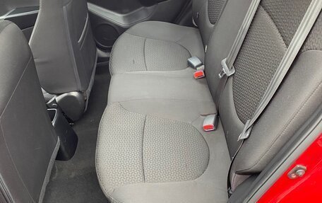 KIA Rio III рестайлинг, 2014 год, 900 000 рублей, 13 фотография