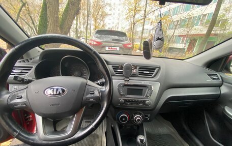 KIA Rio III рестайлинг, 2014 год, 900 000 рублей, 9 фотография