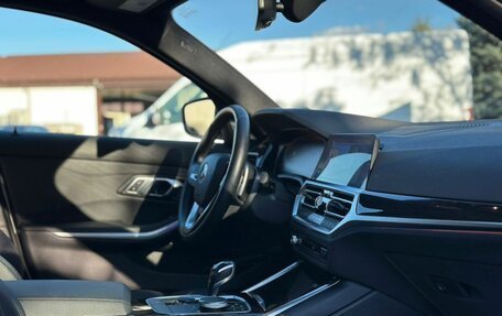 BMW 3 серия, 2021 год, 4 300 000 рублей, 33 фотография