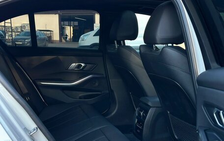 BMW 3 серия, 2021 год, 4 300 000 рублей, 40 фотография