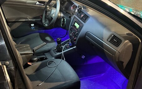 Volkswagen Jetta VI, 2014 год, 420 000 рублей, 10 фотография