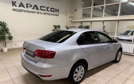Volkswagen Jetta VI, 2014 год, 900 000 рублей, 2 фотография
