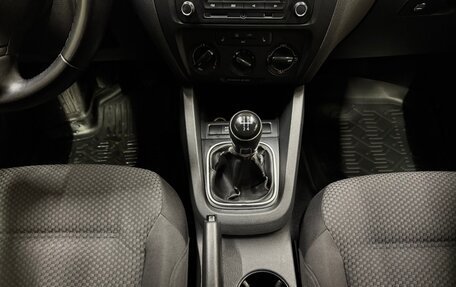 Volkswagen Jetta VI, 2014 год, 900 000 рублей, 13 фотография