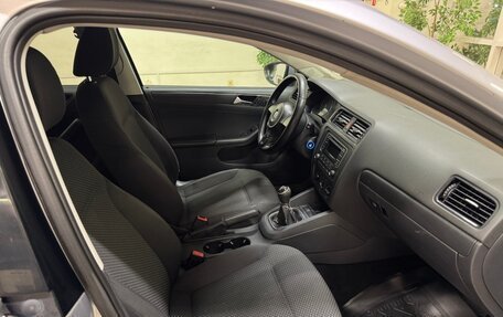 Volkswagen Jetta VI, 2014 год, 900 000 рублей, 9 фотография