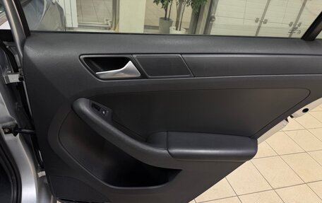 Volkswagen Jetta VI, 2014 год, 900 000 рублей, 17 фотография