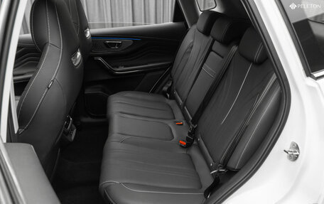 CheryExeed LX, 2023 год, 2 340 000 рублей, 15 фотография